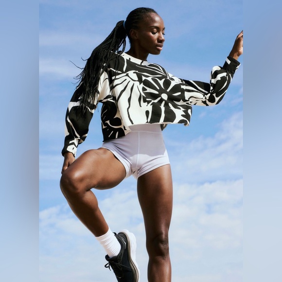 Free People Movement Inspire Printed Layer - Picture 4 of 14